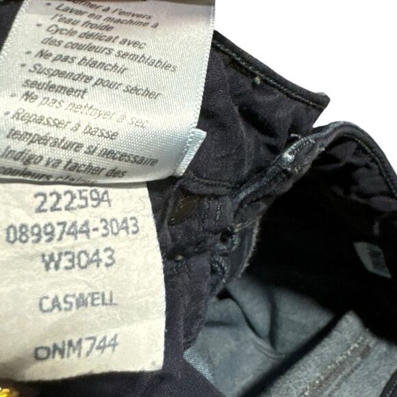 Paige Skyline Ankle Peg Skinny Jeans in Caswell Blue - Picture 9 of 10